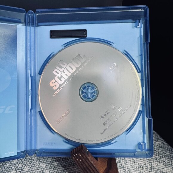 Old School (Unrated) (Blu-ray, 2003) - Picture 3 of 3